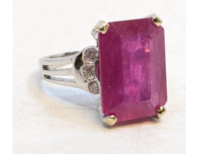 Fine Jewellery (A987) - Lot 1577