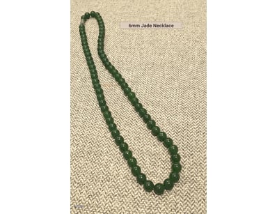 GREEN JADE 6MM BEADS NECKLACE        

Condition: ...