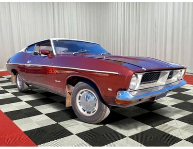 <b>1974 Ford Falcon XB 500 Coupe - Brown - 38,470k...