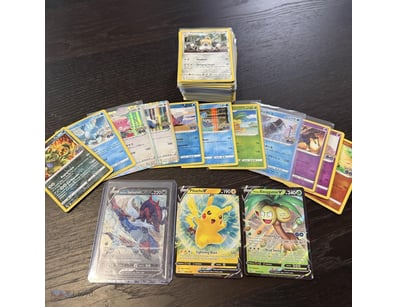ASSORTED BULK POKÉMON CARDS INCLUDING HOLOS, V & M...