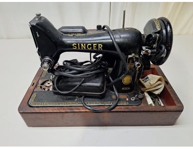 The Curio Collection (A1000) - Lot 2103