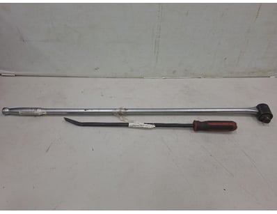 Police Seized Property & Unclaimed Jewellery (A... - Lot 381