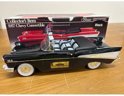 Mancave & Memorabilia (A1007) - Lot 389