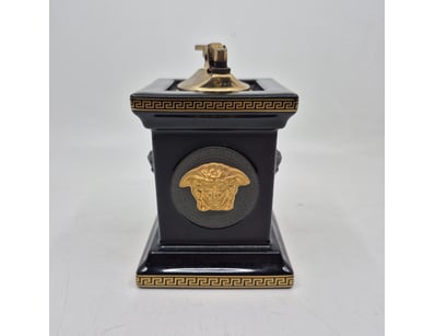 Designer Vault (A985) - Lot 750