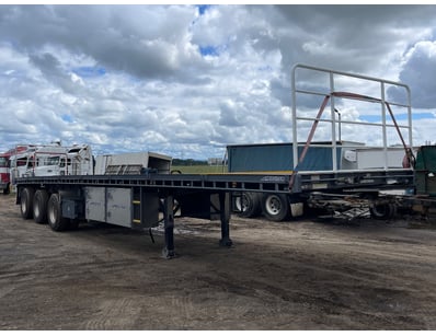 Multi-Million Dollar Modern Transport Fleet (ON... - Lot 165