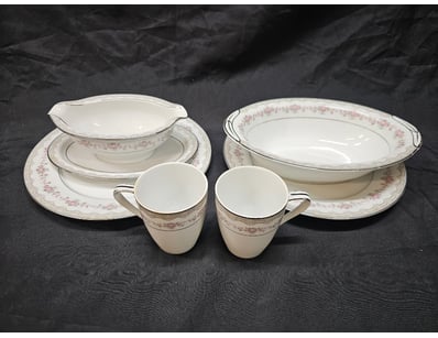 Antiques, Vintage & Interior Treasures (A1005) - Lot 616