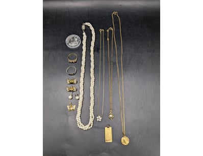 SA Public Trustee Home & Collectables Clearanc... - Lot 4235