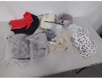 Unclaimed Freight (GCA998) - Lot 1662