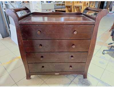 House & Homewares (A91001) - Lot 2104