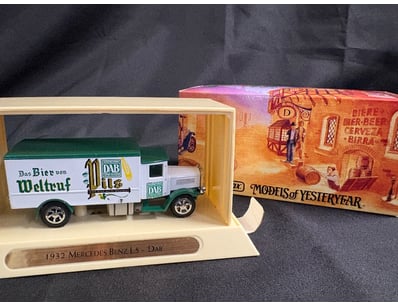 Model Car Mania (A1006) - Lot 418