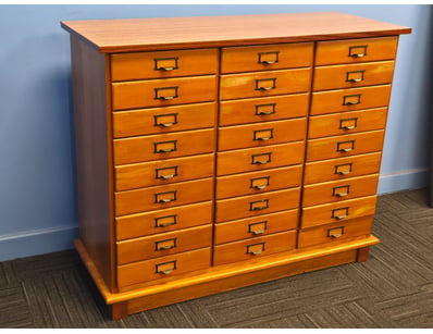 VINTAGE TIMBER FILLING CABINET FEATURES 27 FOLDER ...