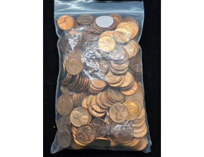 UNITED STATES ONE CENT PENNIES - MIXED LOT, VARIOU...