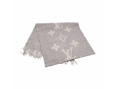 Designer Vault (A982) - Lot 8030