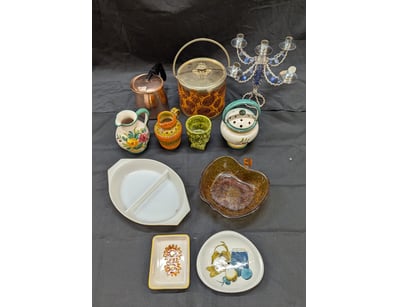 The Curio Collection (A979) - Lot 8251