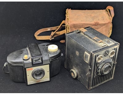 Antiques, Vintage & Interior Treasures  (A1005) - Lot 679