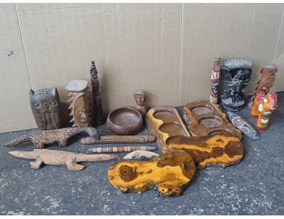 Ornaments, including timber keys hangers, carved O...