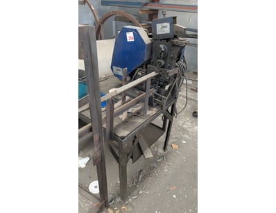 Mostly UNRESERVED POLY TANKs Manufacturer CLOSU... - Lot 284