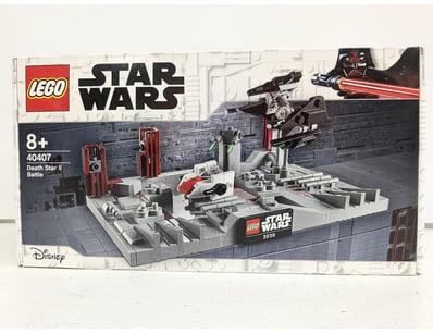 LEGO Star Wars 40407 Death Star II Battle set. Thi...