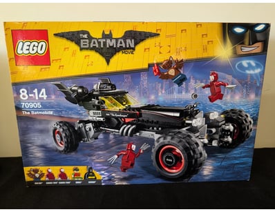 **UNRESERVED** COOKIE'S LIFETIME COLLECTION OF ... - Lot 594