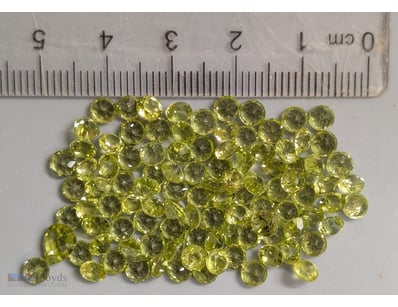 30 CARATS PERIDOT GEMSTONES     

30 Carats Perido...