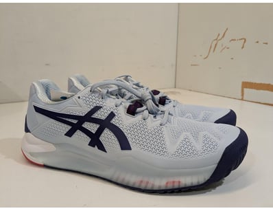 Major Brand Apparel & Footwear Liquidation Even... - Lot 181