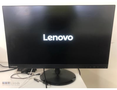 Computer Monitor. Lenovo D22270QD0 S/N URHKV28Y