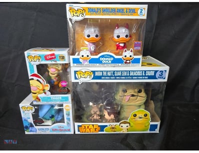 FUNKO POP! COLLECTIBLE VINYL FIGURE COLLECTION - D...