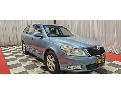 Passenger, Luxury & Commercial Vehicles Auction - Lot 820