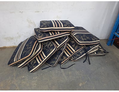 House & Homewares (A985) - Lot 2106