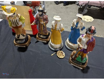 JIM BEAM WHISKEY CERAMIC DECANTERS COLLECTION

Inc...