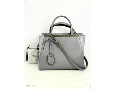 FENDI PETITE 2JOURS VITELLO ELITE TOTE GREY BAG

C...
