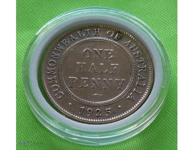 1925 KGV AUSTRALIAN HALF PENNY IN VERY GOOD CONDIT...