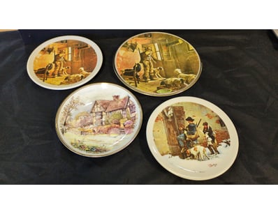 4X ASSORTED DECORATIVE PLATES

Item Size: Height...