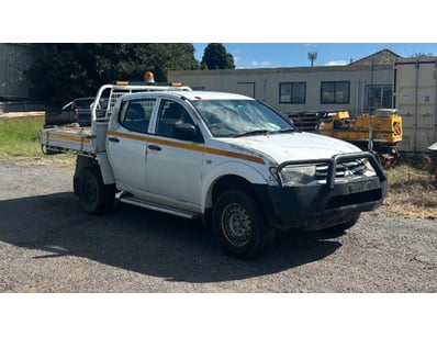 Passenger, Luxury & Commercial Vehicles Auction - Lot 672