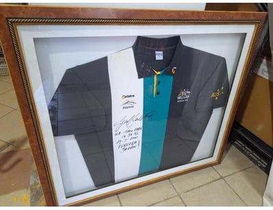 The Curio Collection (A996) - Lot 2001