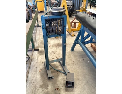 MOSTLY UNRESERVED Machining Engineering Warehous... - Lot 97