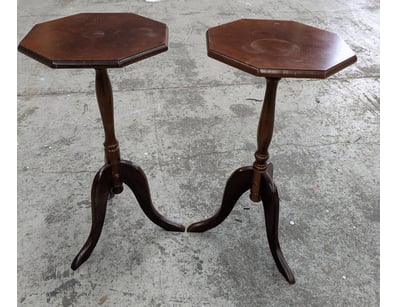 Pair of antique mahogany pedestal side tables feat...