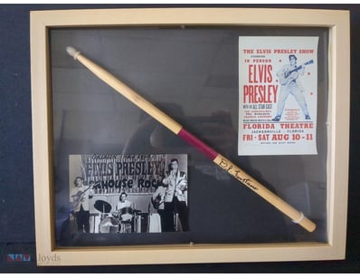 ELVIS PRESLEY MEMORABILIA SHADOW BOX DISPLAY WITH ...