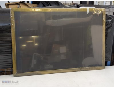 3x Wall mounted communication board, board size: 6...