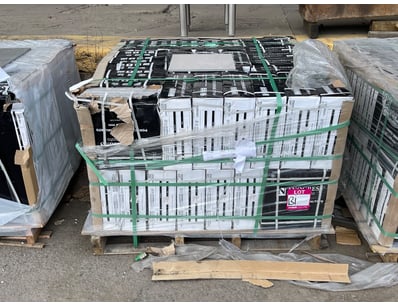 Porcellanto tiles 

DIMENSIONS: 300x300mm 
Note: Q...