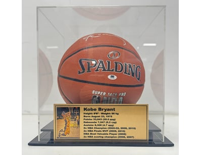 Prestigious Memorabilia (A980) - Lot 1103