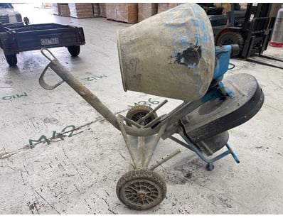 Landscaping & Construction Business Assets Liqu... - Lot 109