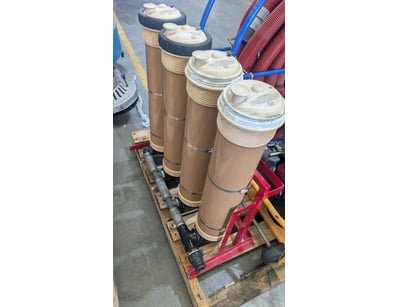 Water Filter System on Skid, 4 Compartments

Dim...