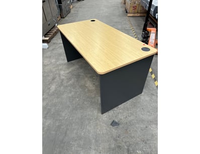 Commercial Furnishings & Kitchen Gear (VICA987) - Lot 1005