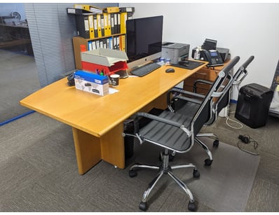 Dyson, Apple & Other Major Brand Reseller Liquid... - Lot 68