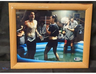 AUTOGRAPHED PHOTOGRAPH OF LUKE WILSON.

Item Size:...