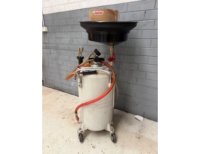 Dream Racing Team Workshop Closure (VICA1000) - Lot 49