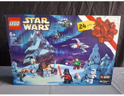 **UNRESERVED** LIFETIME COLLECTION OF LEGO PART... - Lot 237