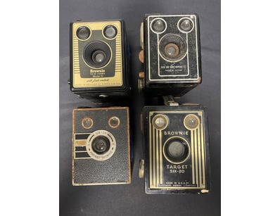 VINTAGE COLLECTION OF FOUR VINTAGE KODAK BROWNIE B...