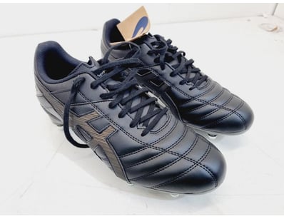 Major Brand Apparel & Footwear Liquidation Even... - Lot 173